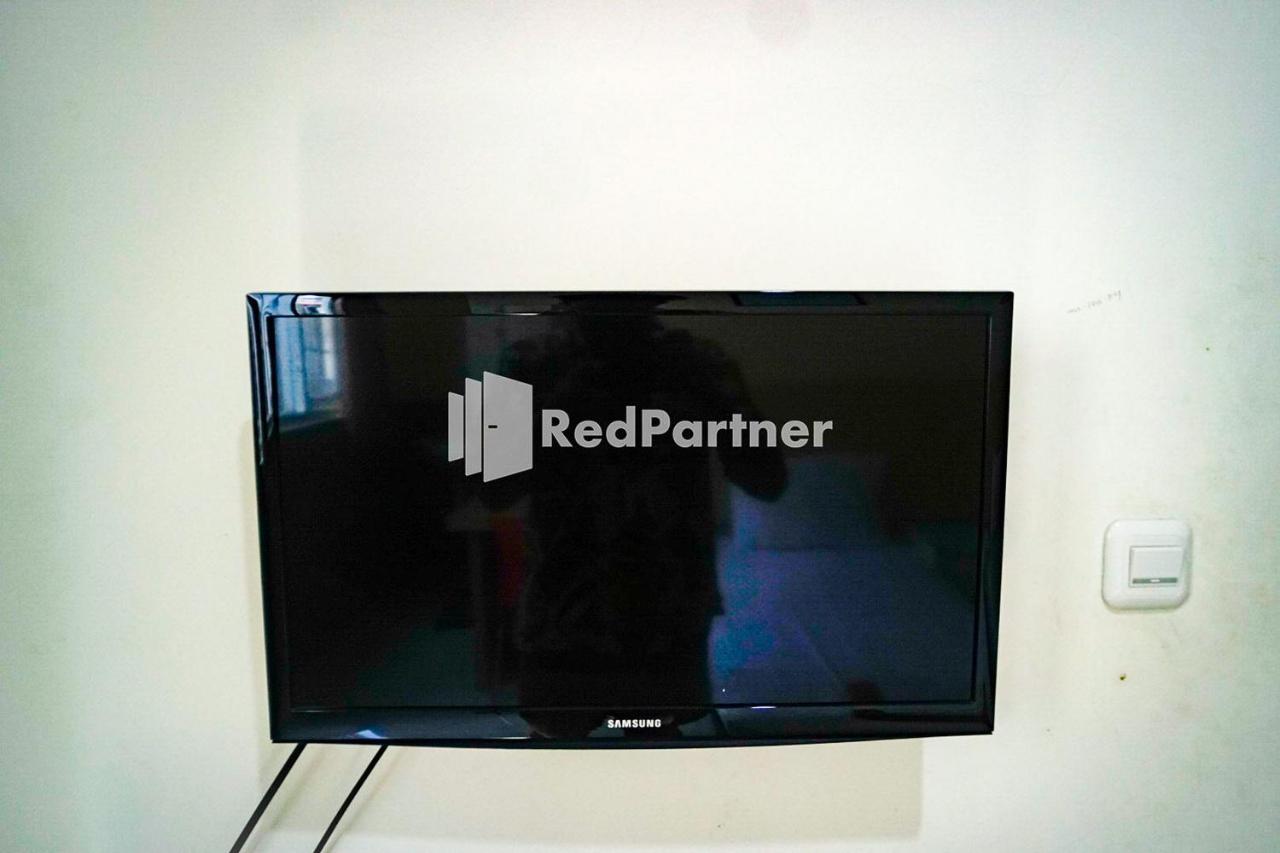 Hoki Homestay Redpartner Surabaya Bagian luar foto